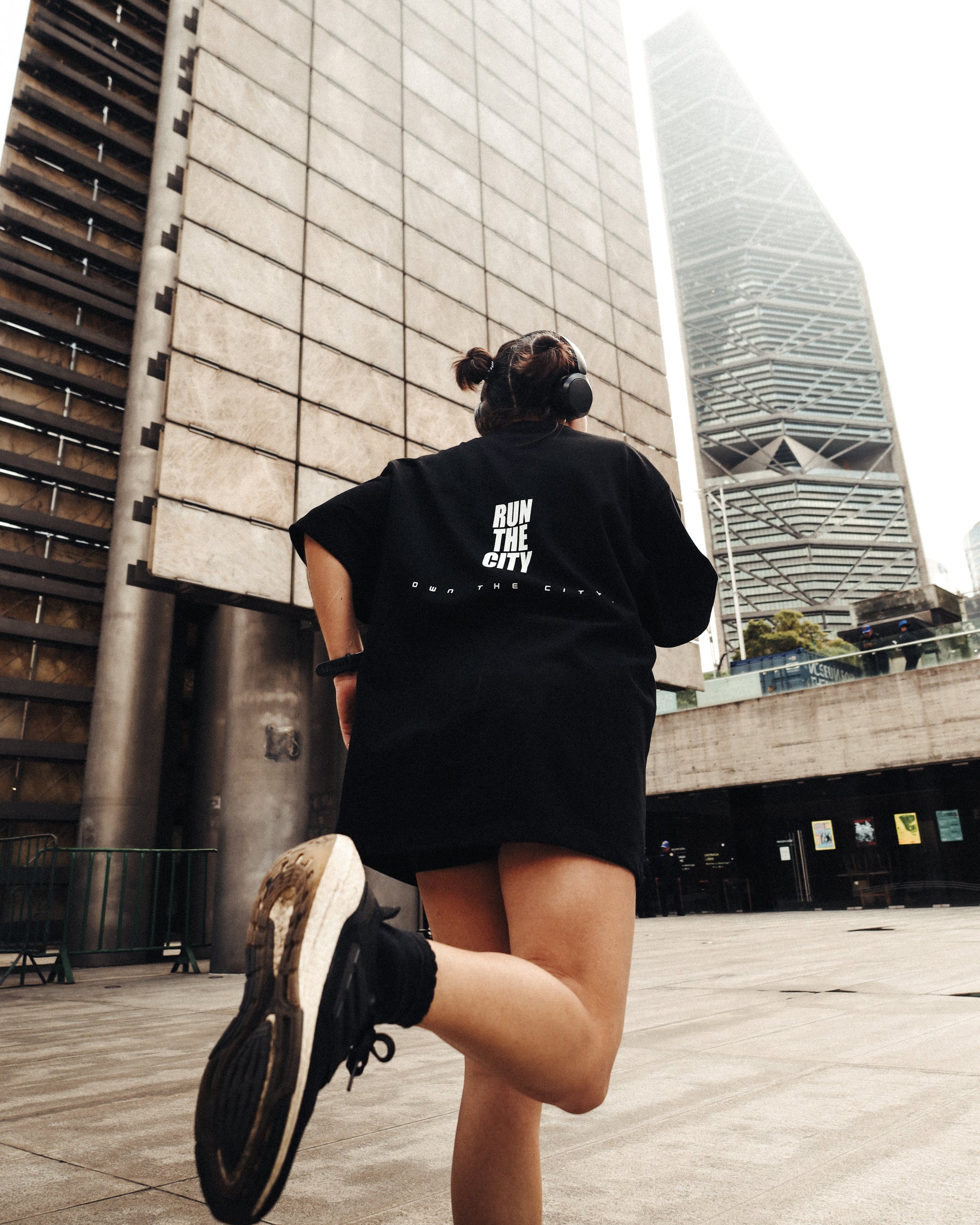 Running Mafia T-shirt - Run the city, Own the city.